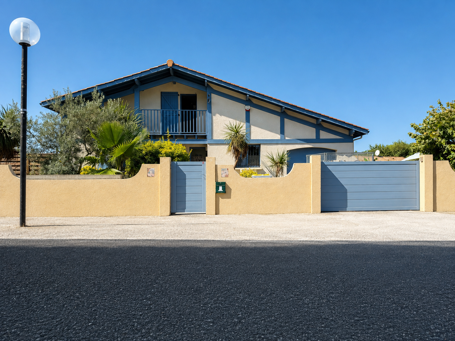Maison familiale à vendre à Lanton-Cassy – piscine, terrasse couverte entre vie intérieure et extérieure