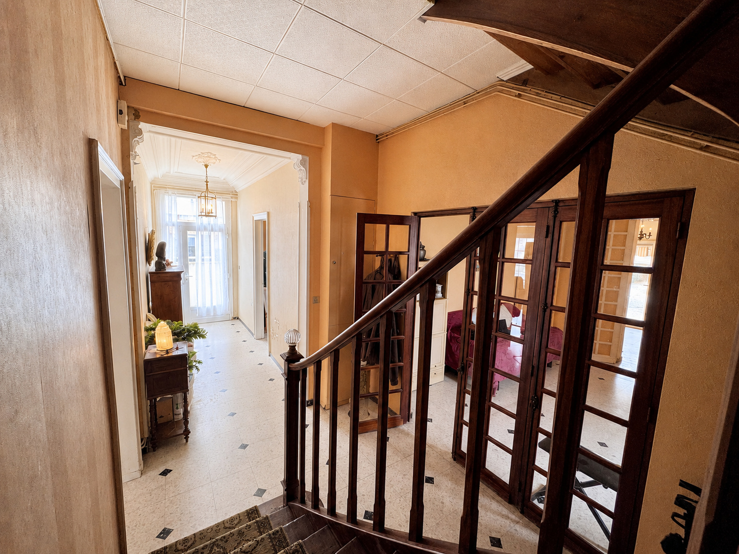 Maison de caractère à vendre à Biganos centre – 223 m² à rénover avec potentiel professionnel et patrimonial