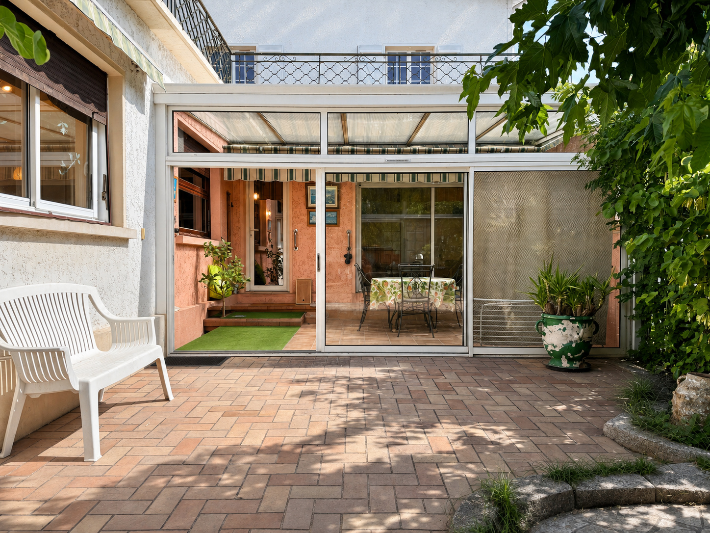 Maison de caractère à vendre à Biganos centre – 223 m² à rénover avec potentiel professionnel et patrimonial