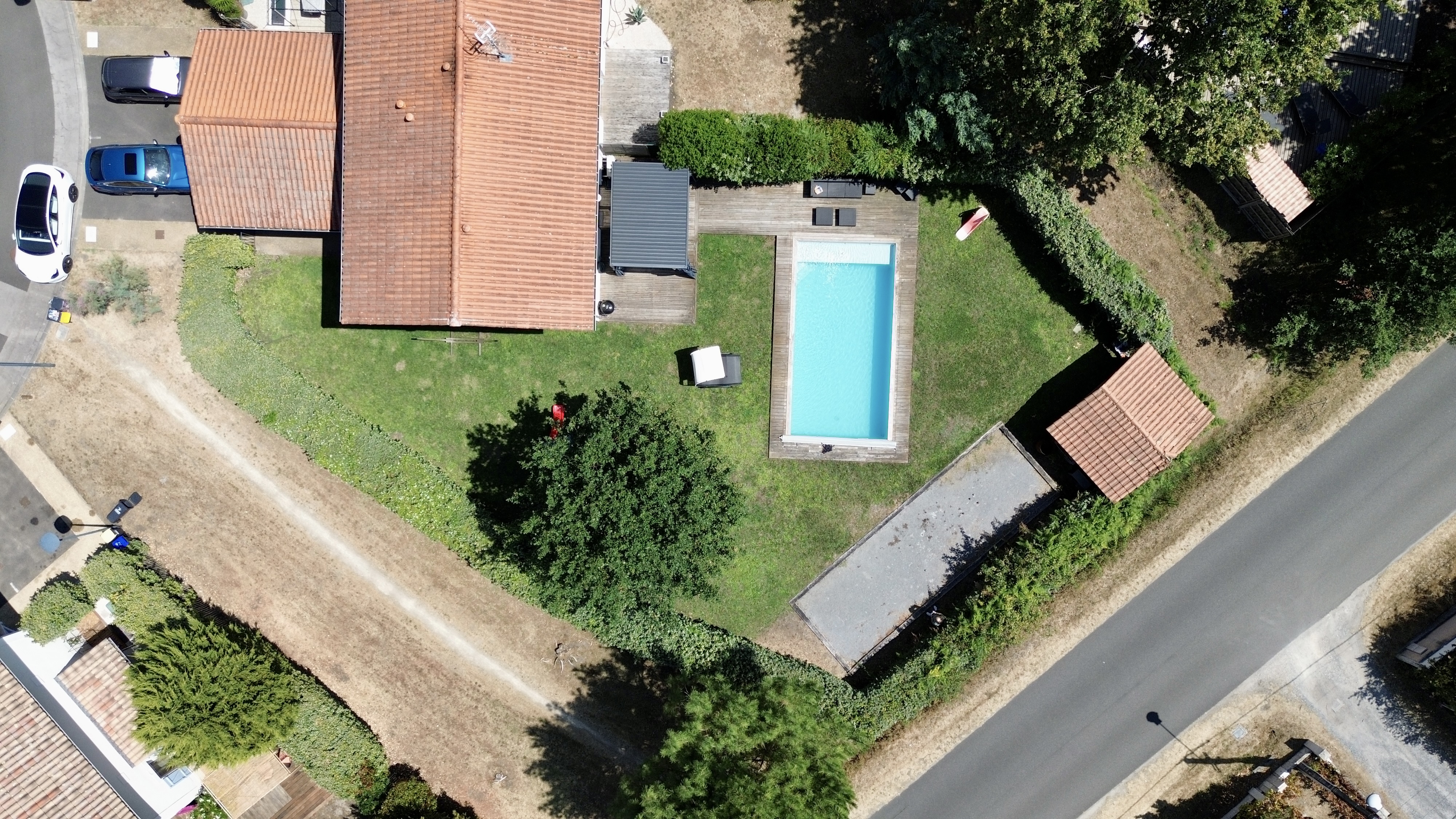 Maison récente à vendre à Lège-Cap-Ferret – piscine, jardin et vie à pied dans le bourg