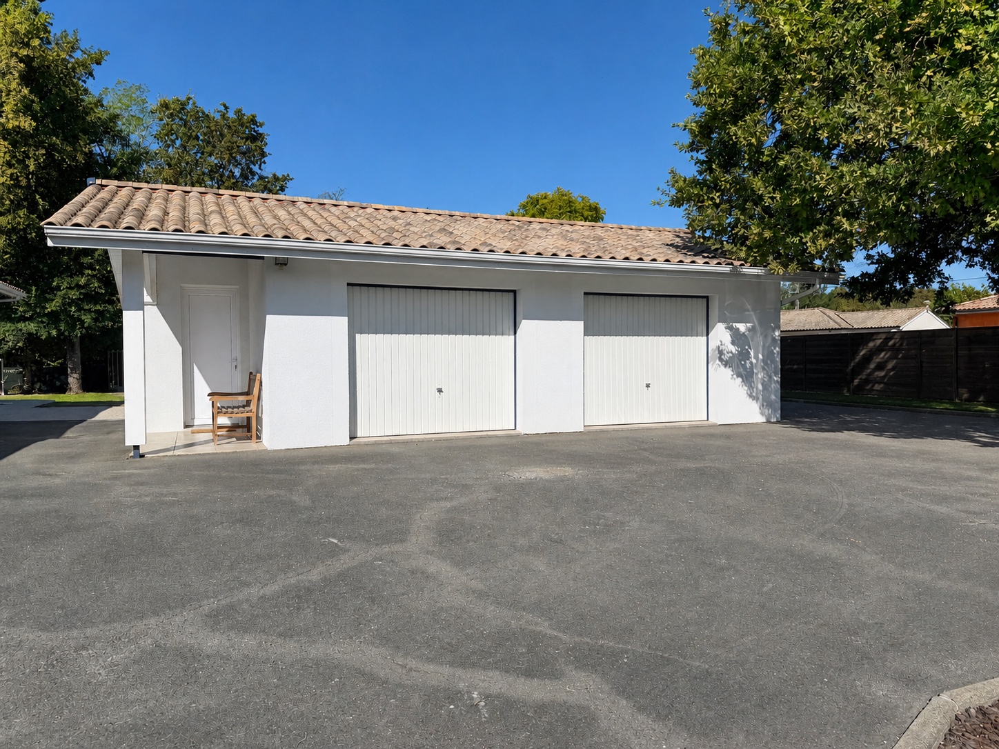 Maison de plain-pied à vendre à Audenge – piscine chauffée, véranda et jardin sans vis-à-vis