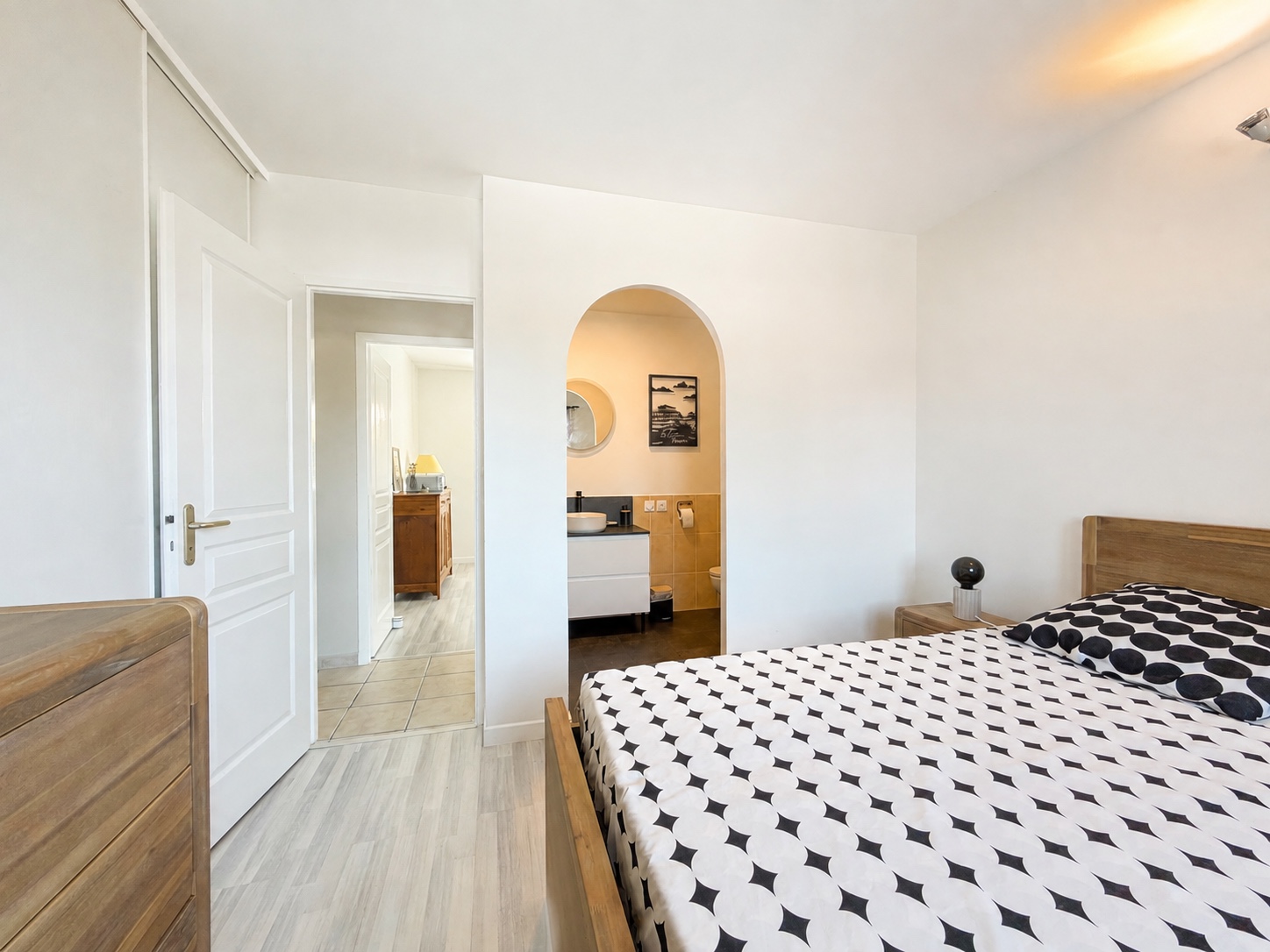 Maison de plain-pied à vendre à Audenge – piscine chauffée, véranda et jardin sans vis-à-vis