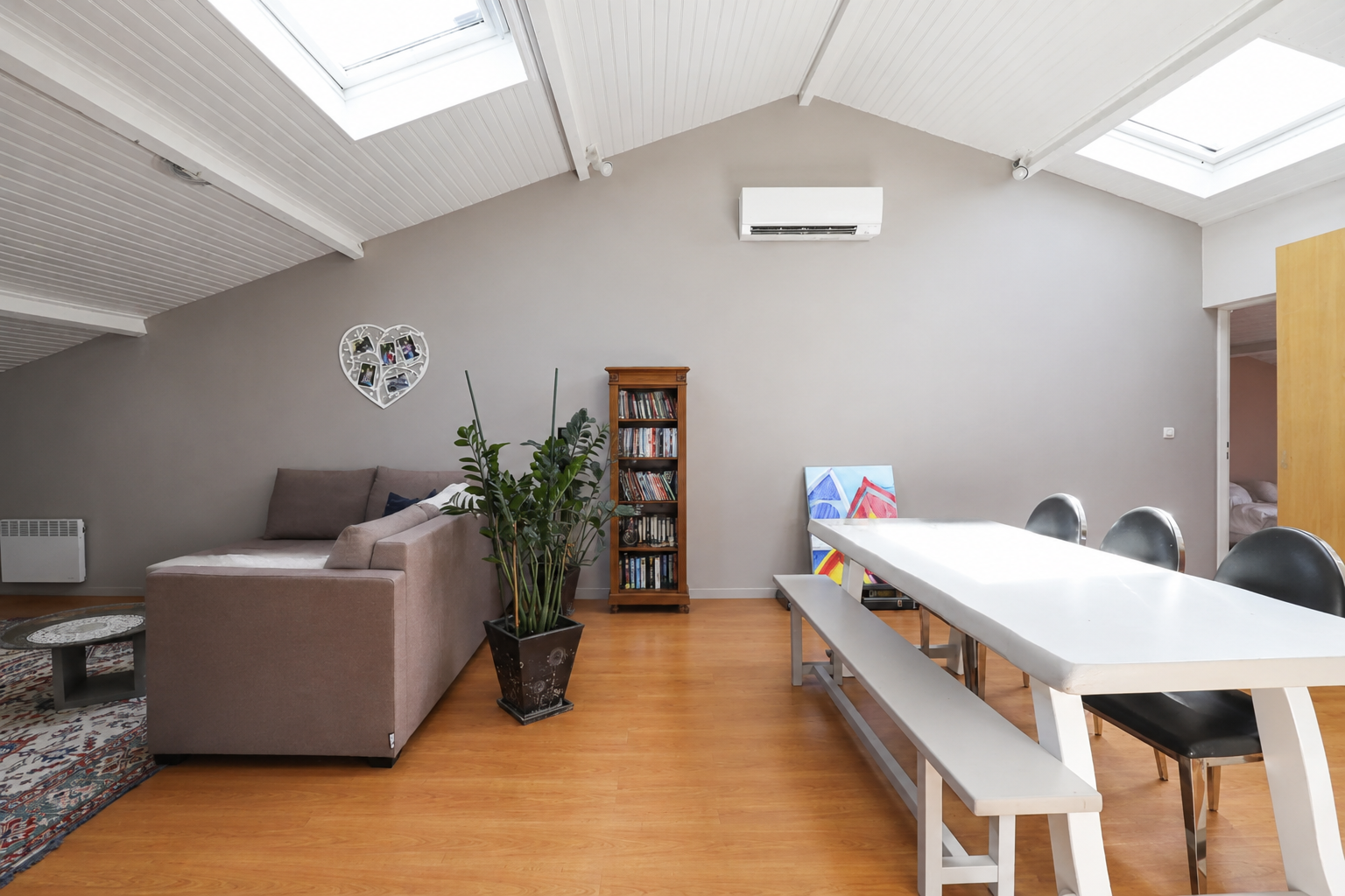Maison familiale à vendre à Lège-Cap-Ferret – grand terrain, piscine et potentiel constructible