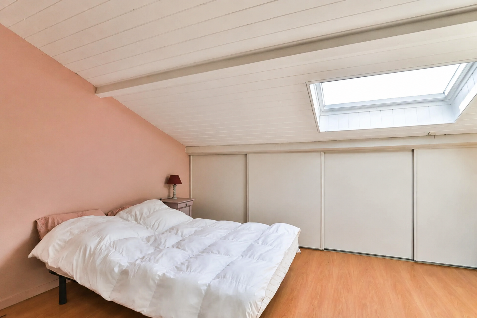 Maison familiale à vendre à Lège-Cap-Ferret – grand terrain, piscine et potentiel constructible
