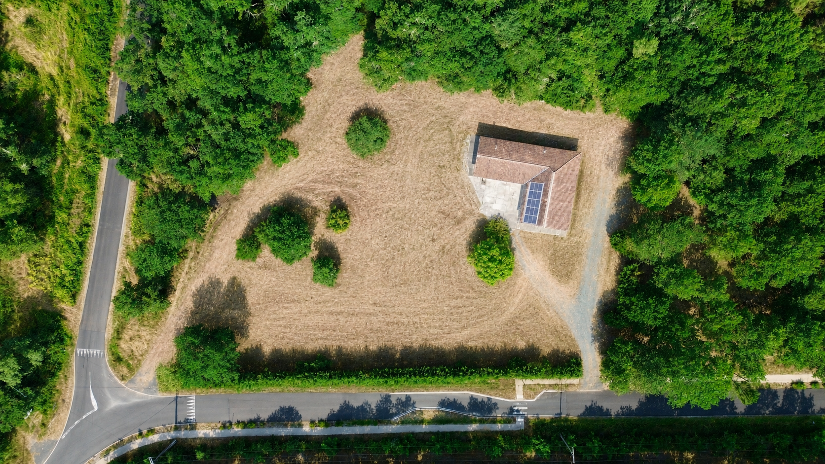Maison de plain-pied à vendre à Origne – 183 m² au cœur d’un terrain de 5 200 m²