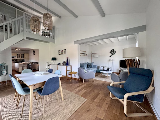 Maison landaise rénovée à vendre à Lanton – piscine chauffée et jardin arboré sans vis-à-vis