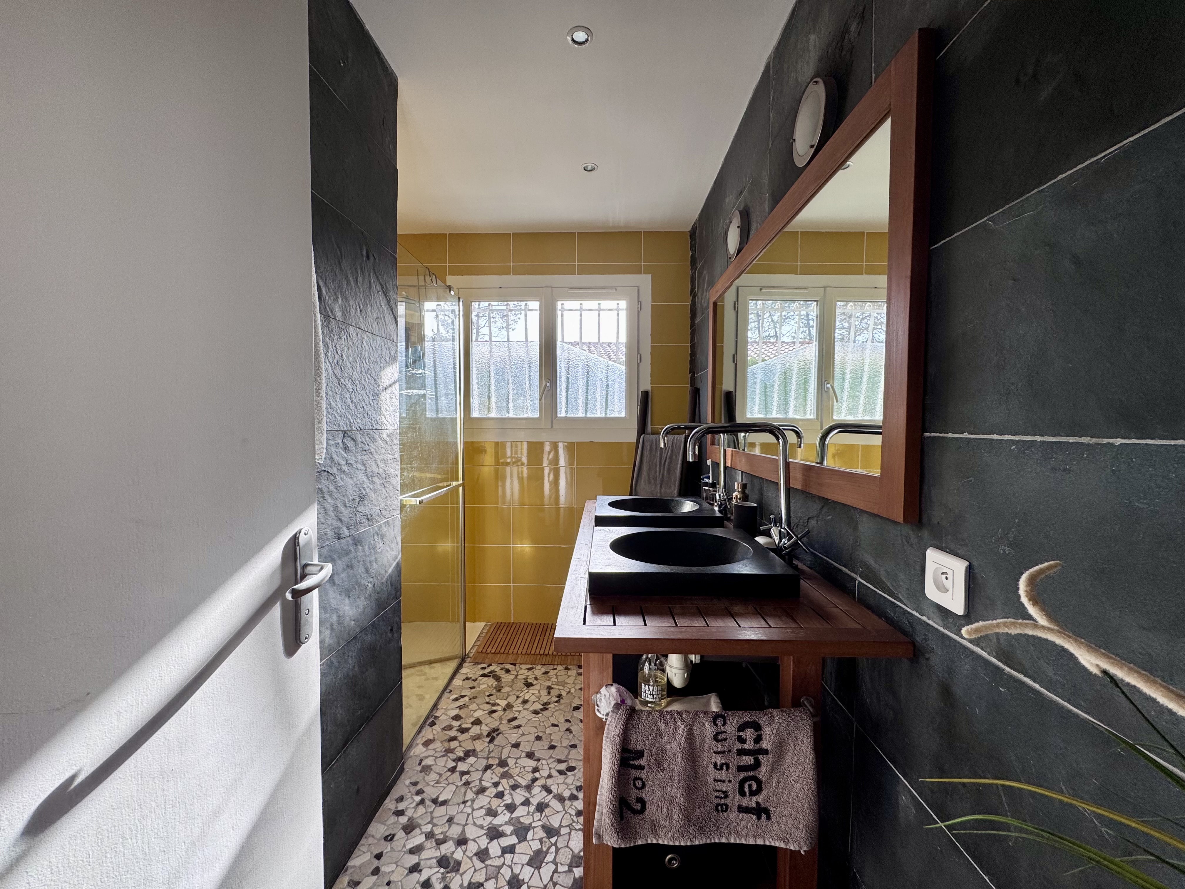 Maison landaise rénovée à vendre à Lanton – piscine chauffée et jardin arboré sans vis-à-vis