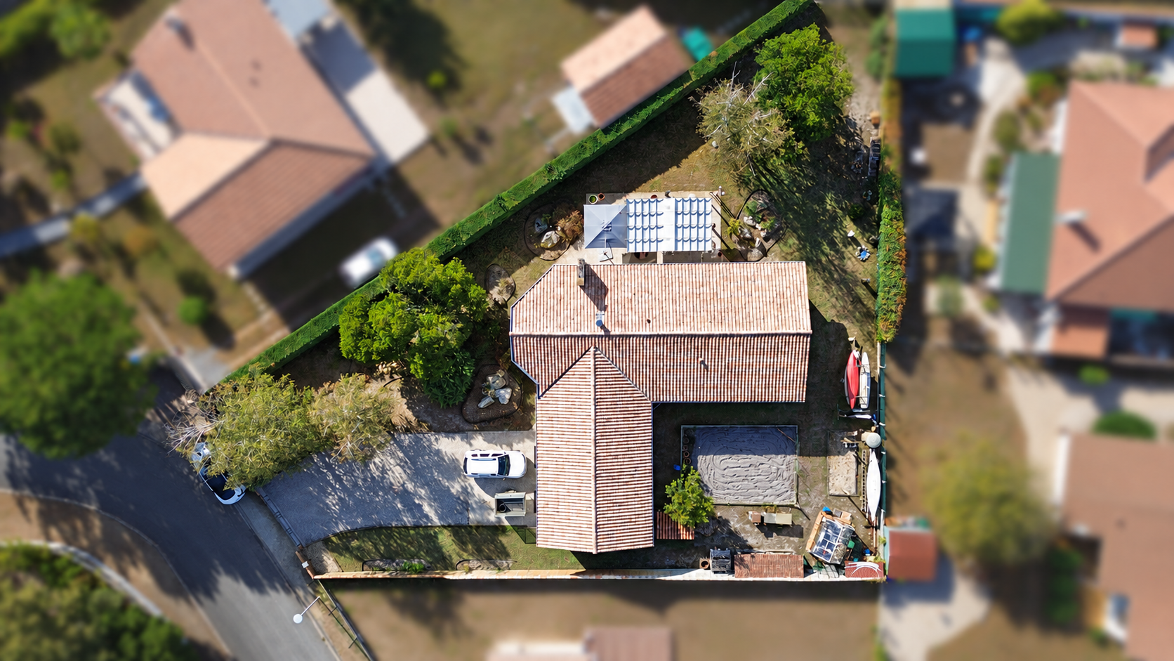 Maison de plain-pied à vendre à Arès – 4 chambres et jardin arboré dans le quartier Mer et Soleil