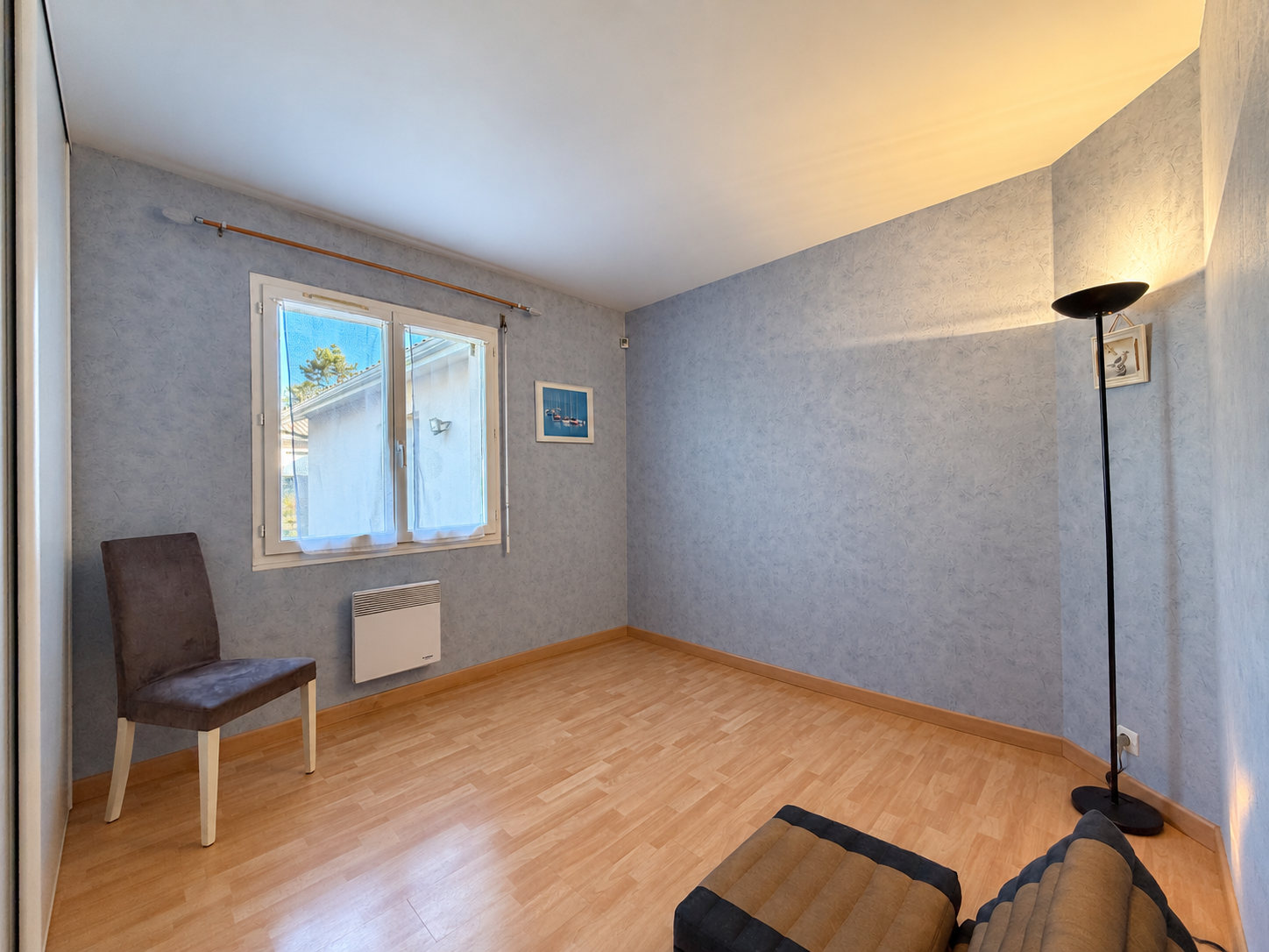 Maison de plain-pied à vendre à Arès – 4 chambres et jardin arboré dans le quartier Mer et Soleil