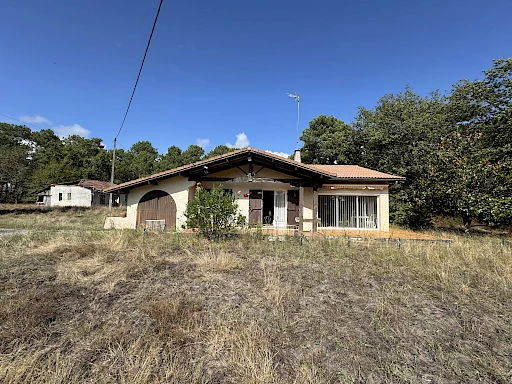 Maison de plain-pied à vendre à Lanton, secteur Le Port – vaste terrain sans vis-à-vis