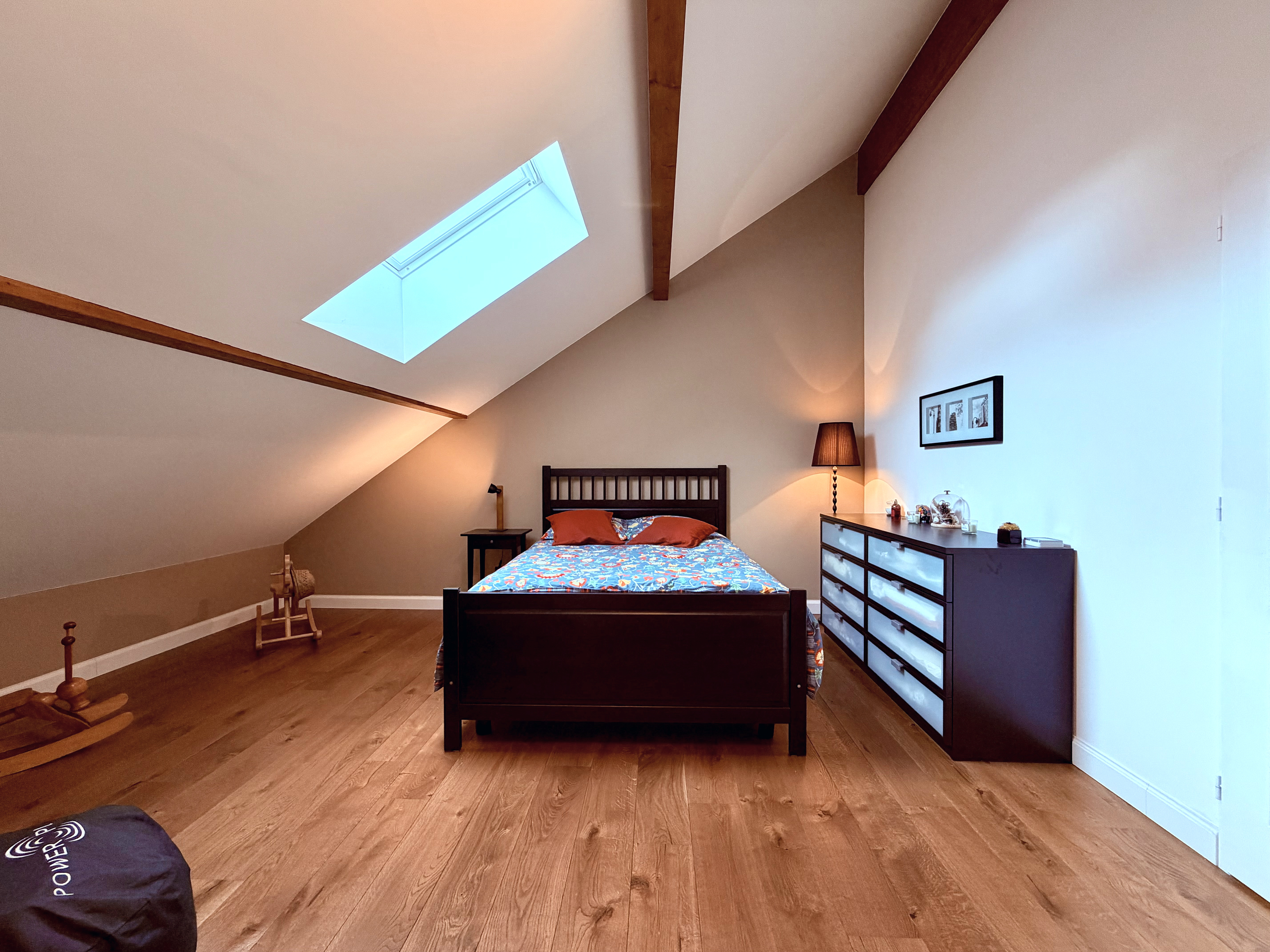 Maison d'inspiration arcachonnaise à vendre à Audenge – Piscine, matériaux nobles et prestations haut de gamme