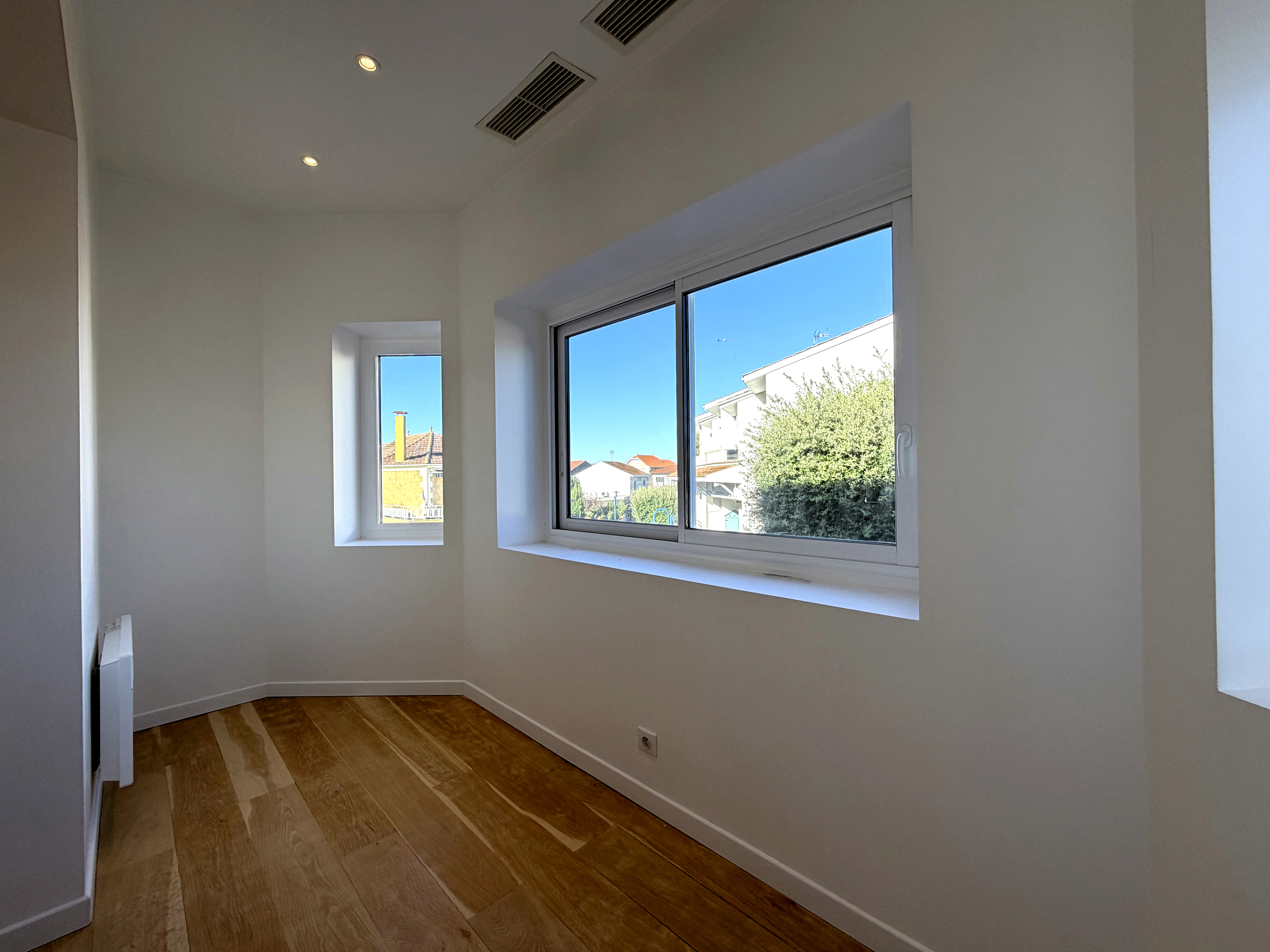 Appartement-loft à Andernos-les-Bains – 288 m², rooftop avec vue sur le Bassin d’Arcachon