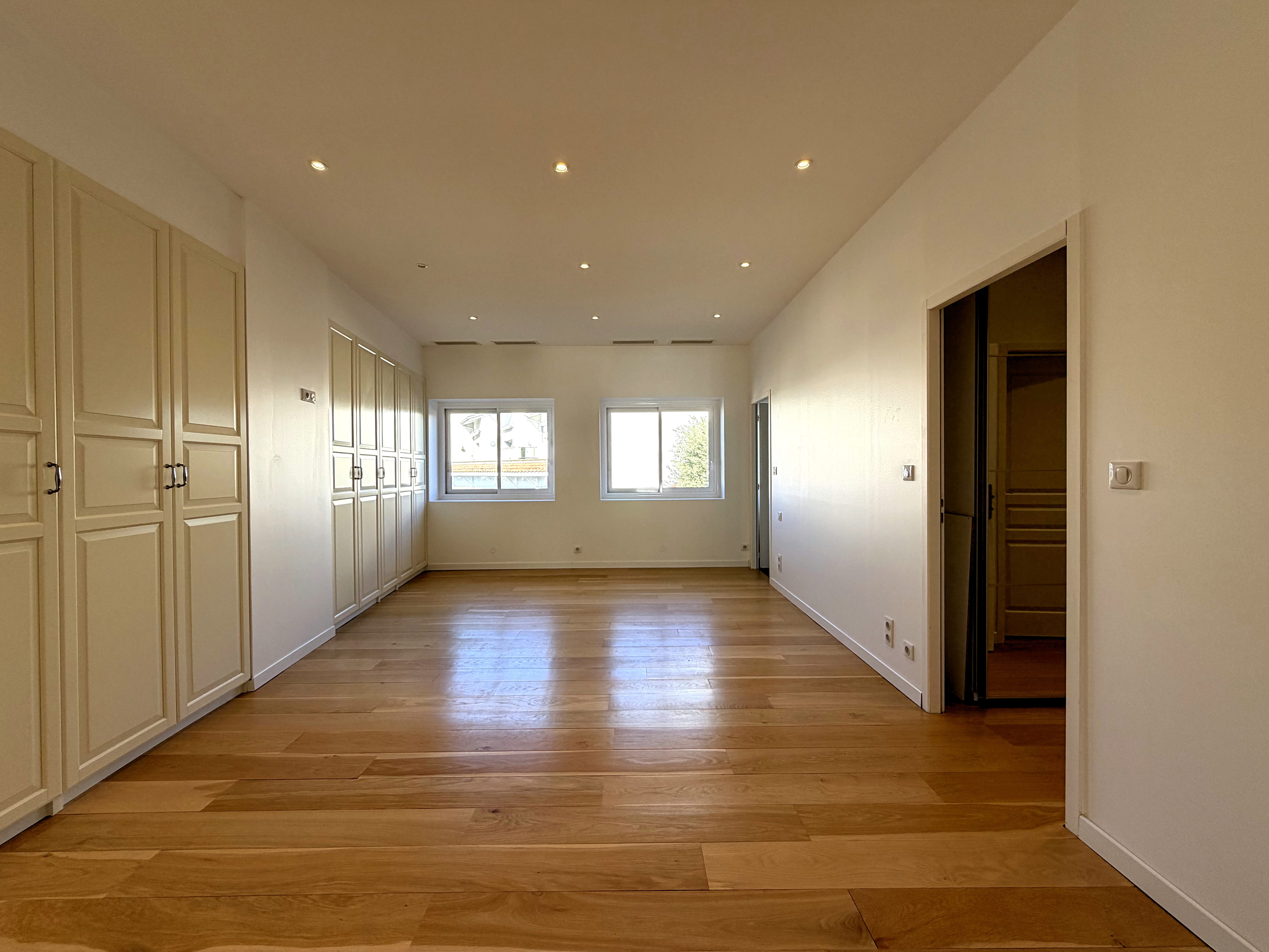 Appartement-loft à Andernos-les-Bains – 288 m², rooftop avec vue sur le Bassin d’Arcachon